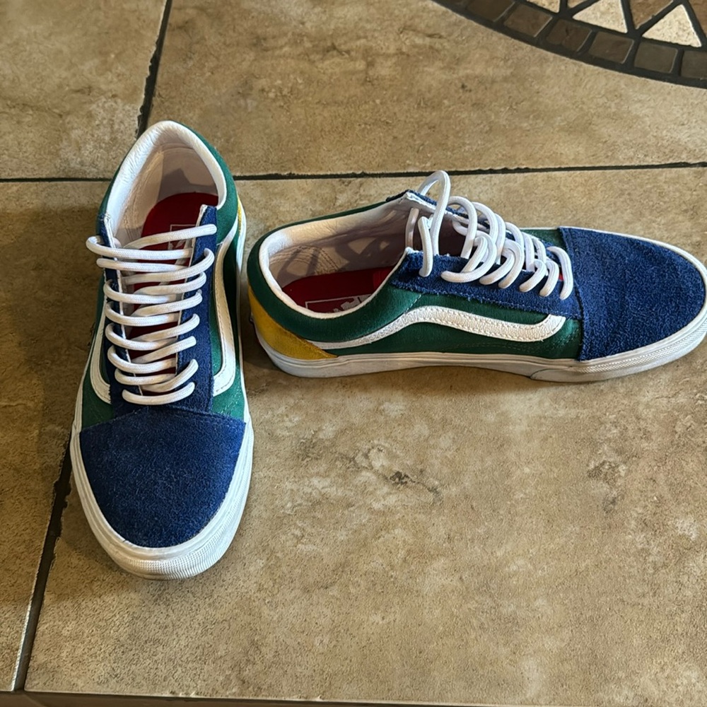 Old skool Yacht club vans